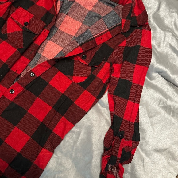 Ardene Red Plaid Long Sleeve - Picture 1 of 9